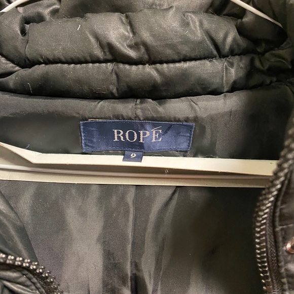 Ropé Women’s Small (9) Down Jacket - Picture 2 of 4